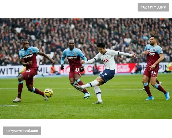 曼联进攻困境解析:预期进球与实际进球差距背后的深层原因 曼联进攻困境解析:预期进球与实际进球差距背后的深层原因